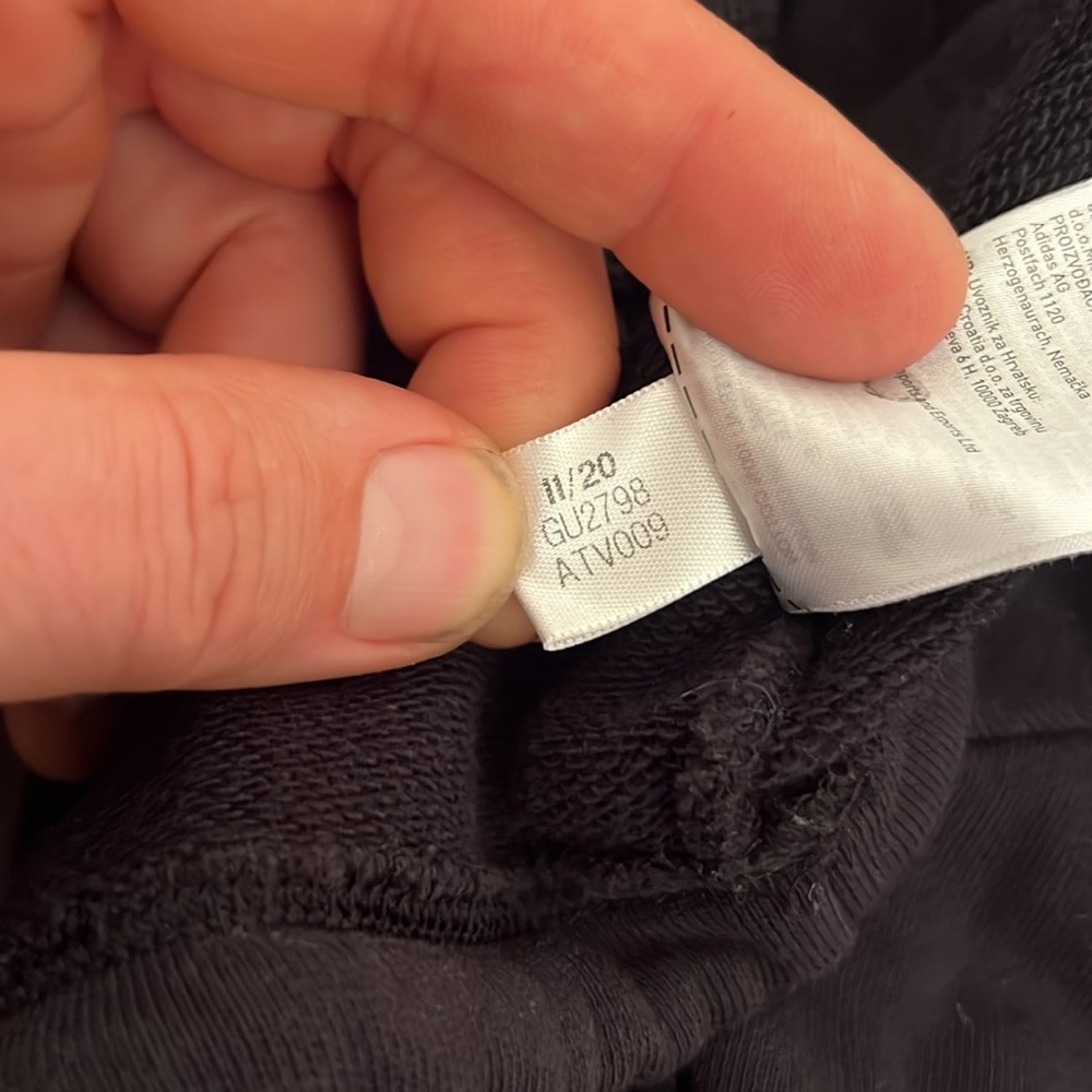 Adidas Originals Outline Crop Crew Sweatshirt, size Small - Picture 9 of 12